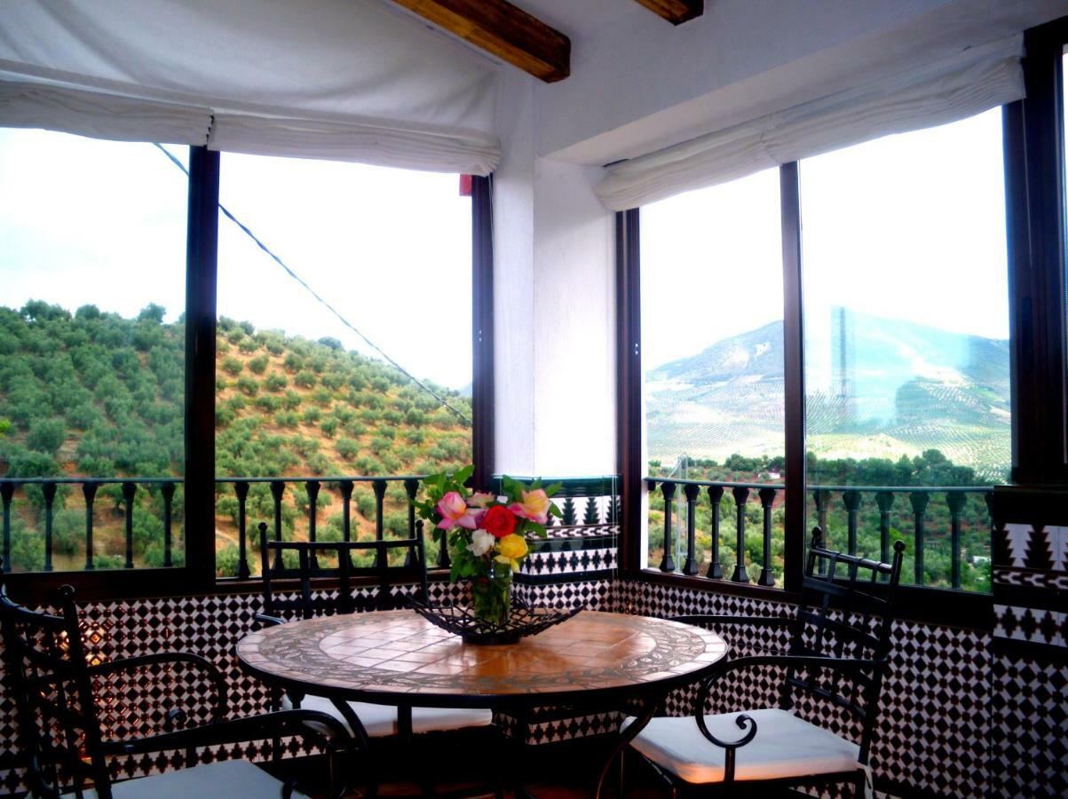 Alojamiento Rural El Agueelo Huelma Exterior photo